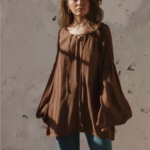The Simple Folk The Boheme Top